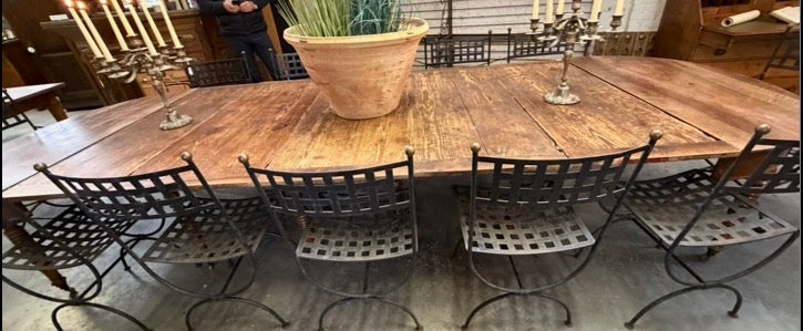 Bourgogne Table