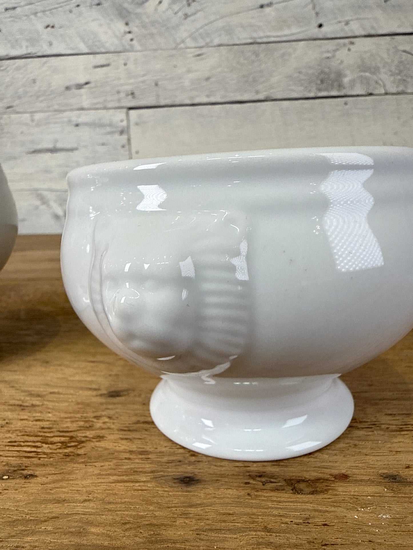 Neoclassical Style White Lion Mascaron Bowl