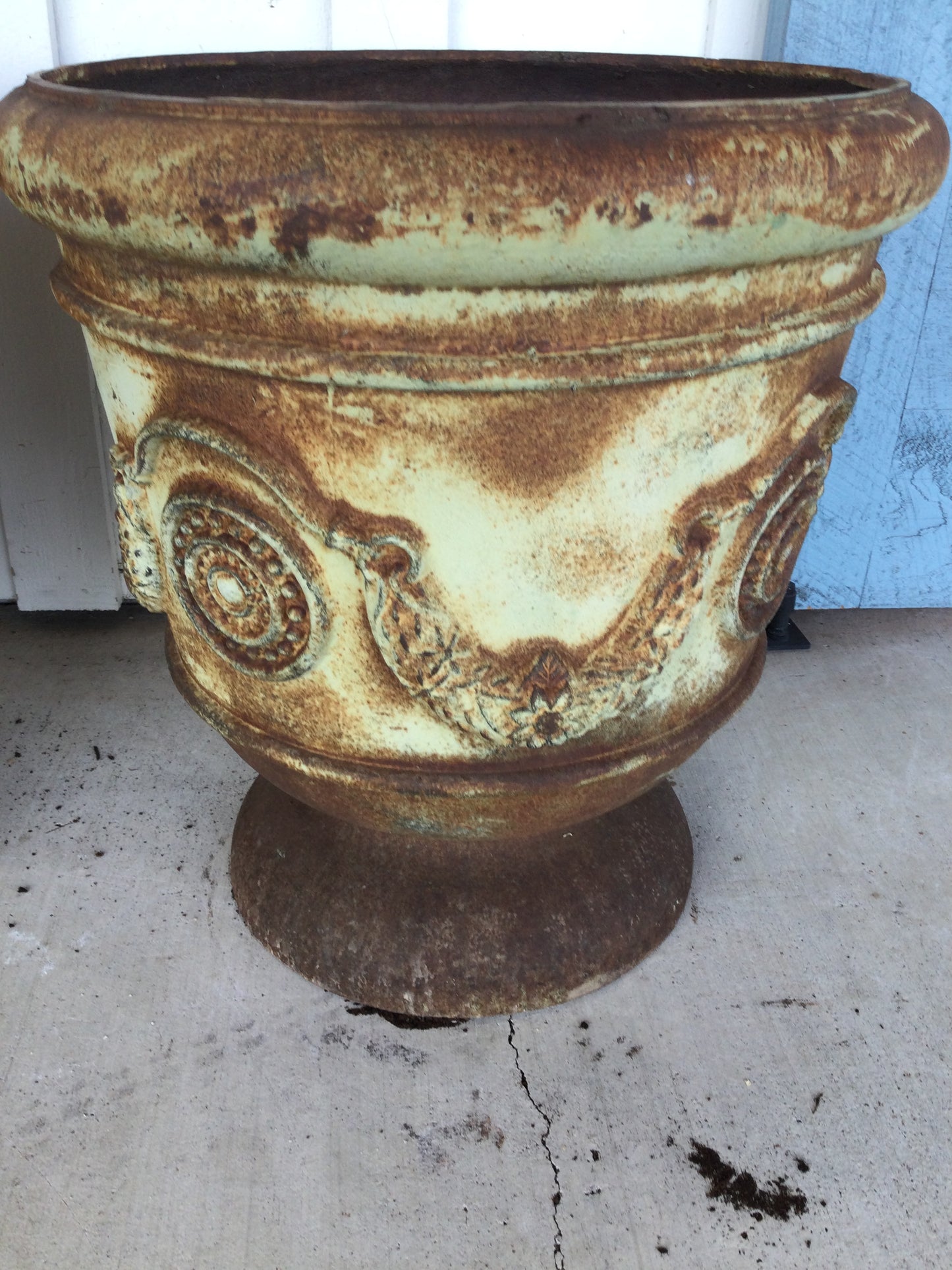 Cast Iron Urn - Redish