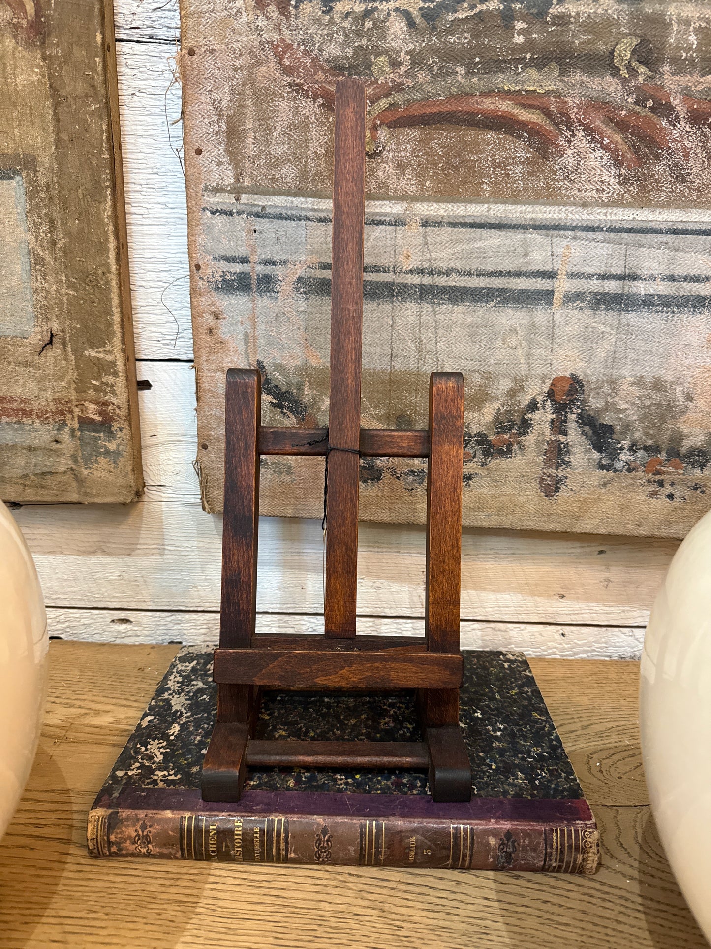 Small Wooden Tabletop Easel