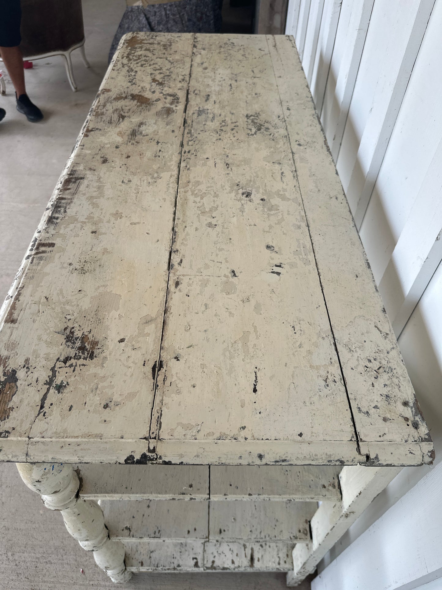 French Painted Shelf with Distressed Finish and Turned Supports
