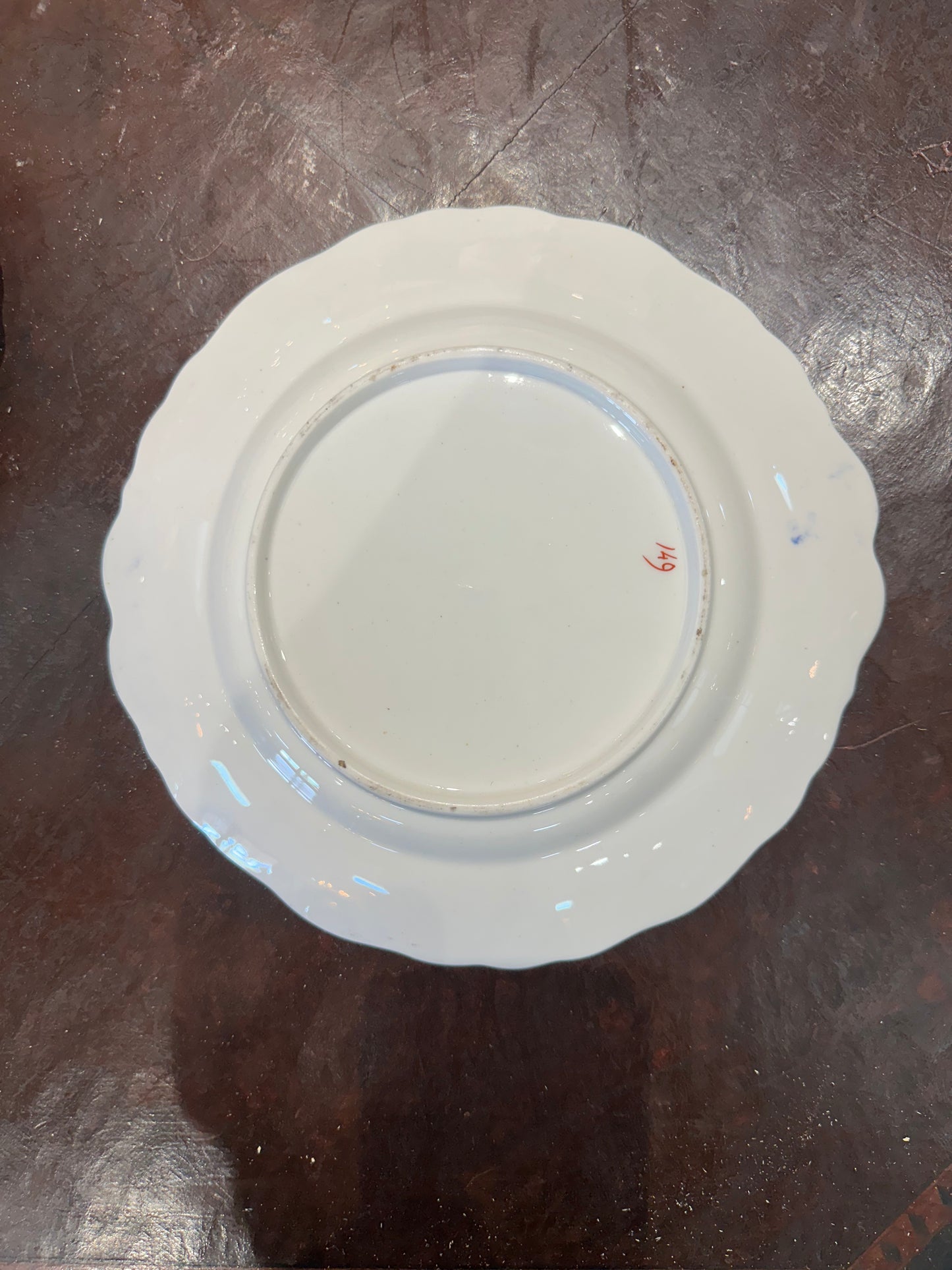 Antique English Imari-Style Cake Plate – Scalloped Edge, Cobalt & Iron Red