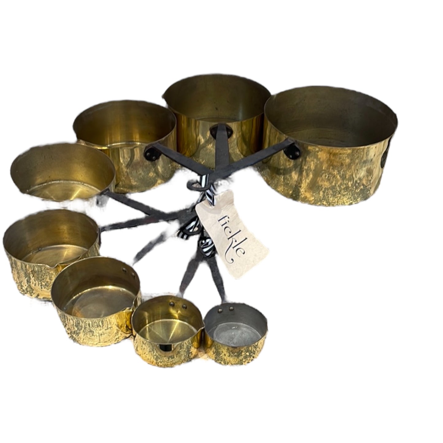 Set of 8 graduated cooking pans