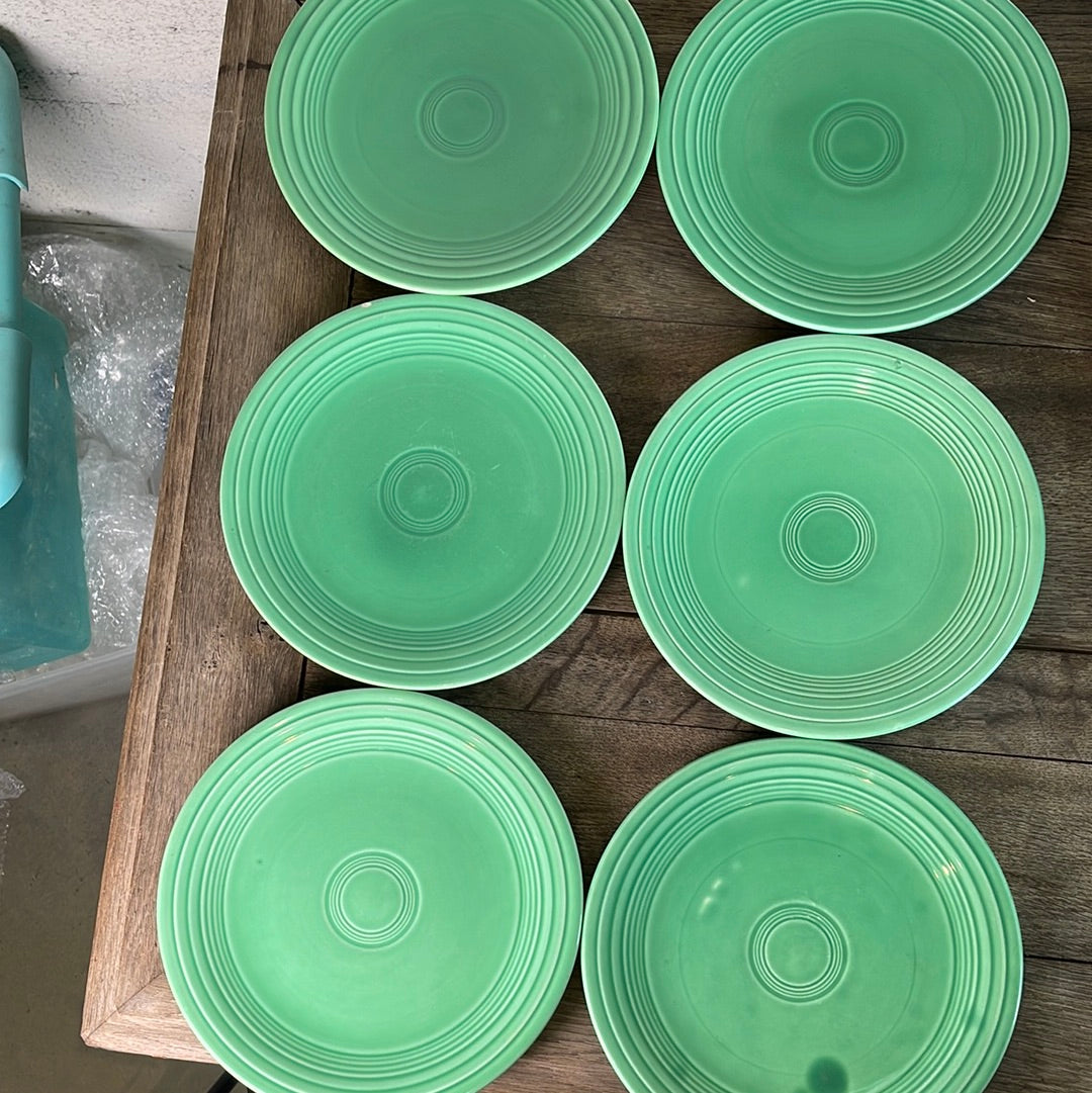 Vintage Fiestaware Green Luncheon Plate Homer Laughlin Fiestaware 9.5" Diameter