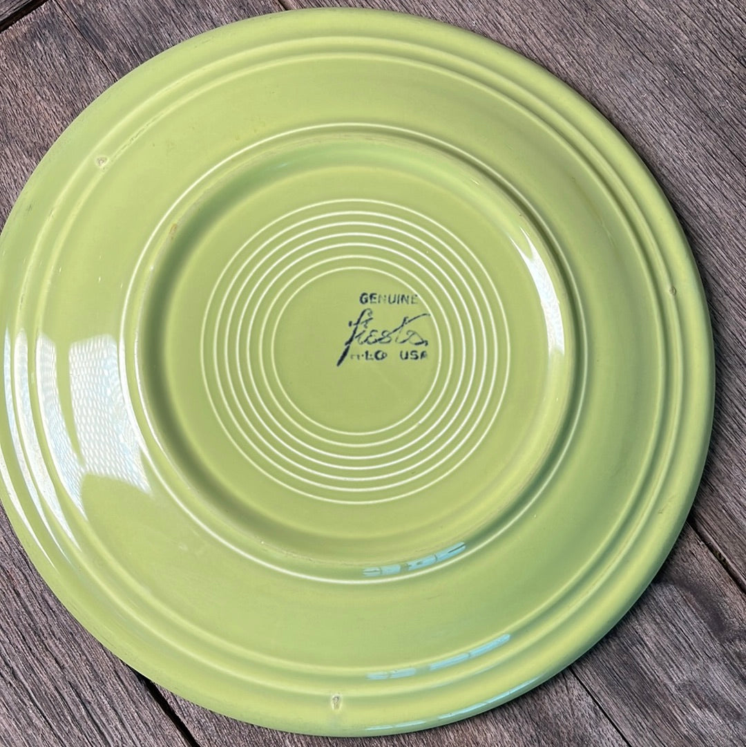 Vintage Fiestaware Chartreuse 9.5” Luncheon Plate