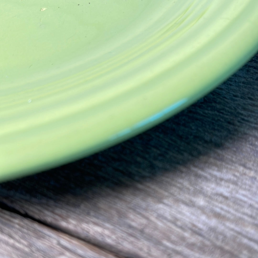 Vintage Fiestaware Chartreuse 9.5” Luncheon Plate