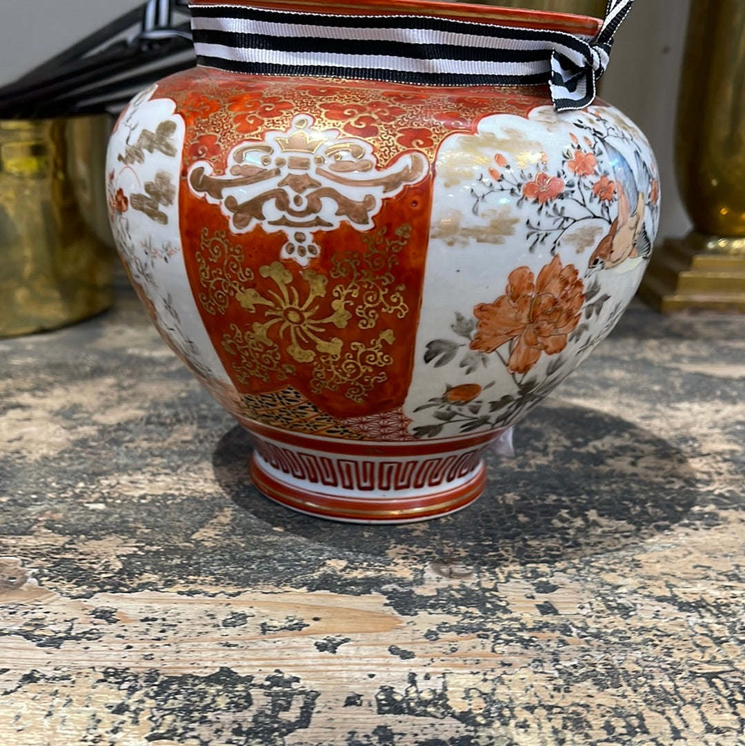 Meiji Period Kutani Period Vase - 174