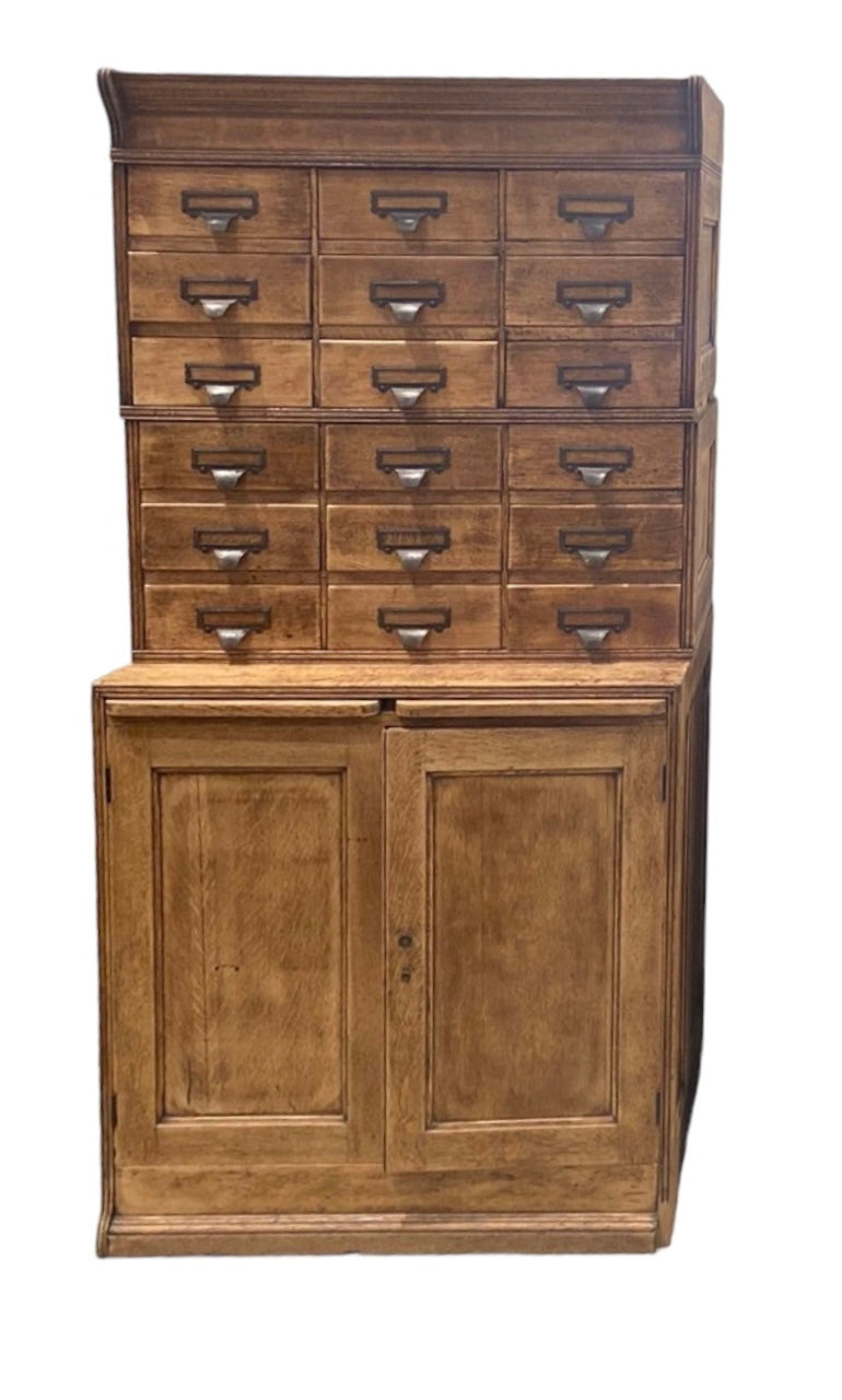 Stationary Cabinet
