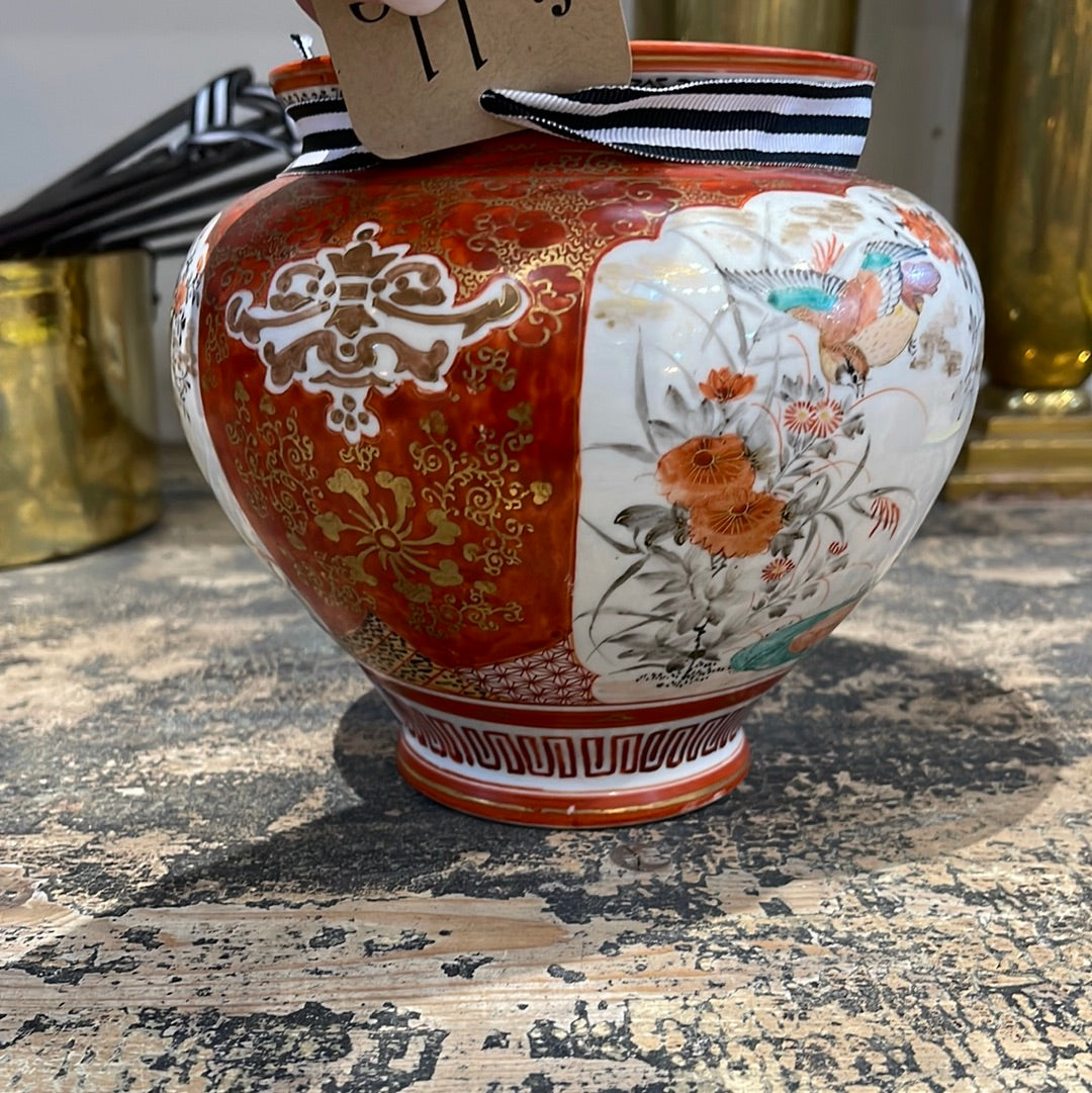 Meiji Period Kutani Period Vase - 174