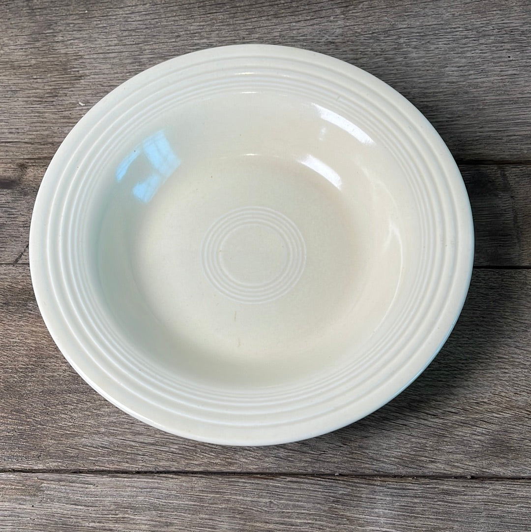 Vintage Fiestaware Ivory Dinner Plate Homer Laughlin Fiestaware 10.5" Diameter
