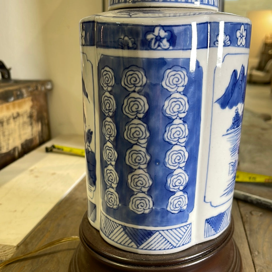 Small Blue & White Asian Lamp