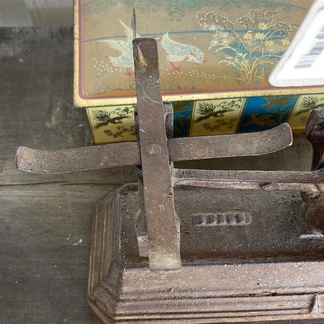 Scale Small - The White Barn Antiques