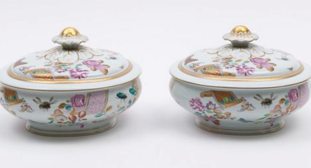 Mottahedeh “Lowestoft Rose” Porcelain Dinnerware & Serving Pieces