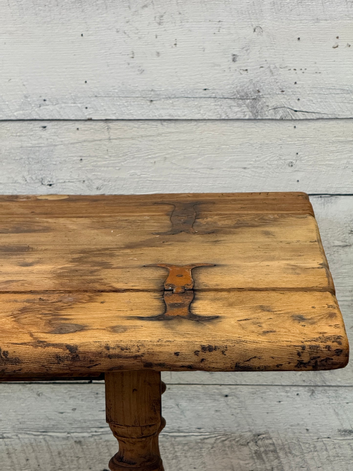 Vintage Expanding Console Dining Table with Folding Extension Leaves