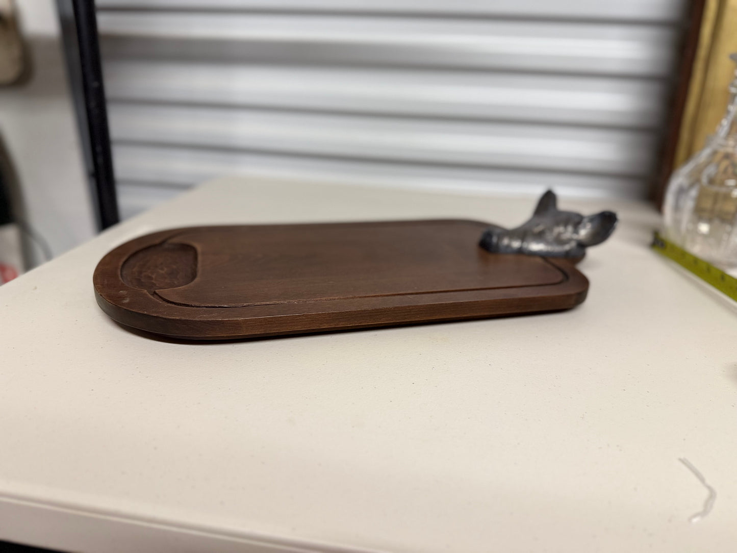 Valenti Cutting Board with Pig’s Head