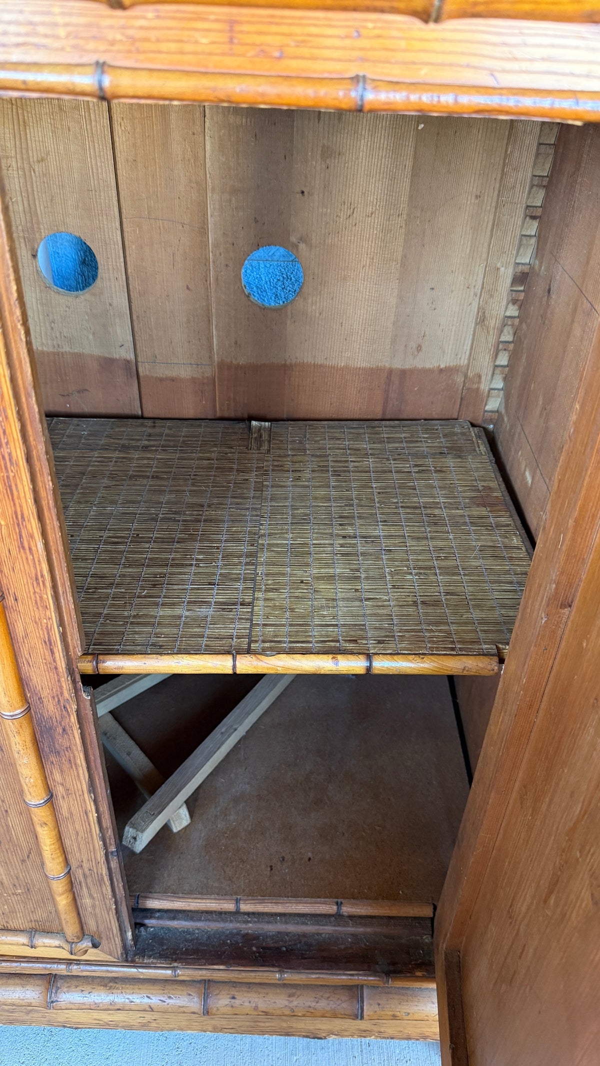 Bamboo Glass Hutch – Original Glass
