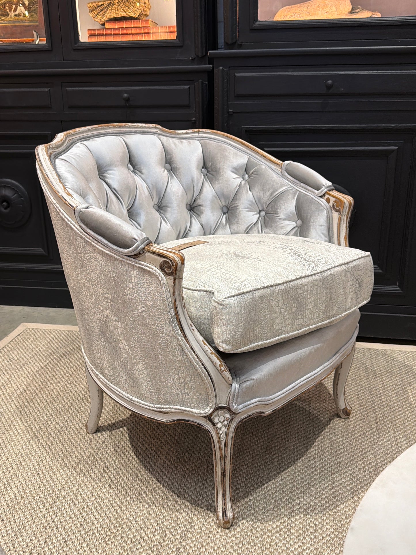 French Louis XV Style Tufted Settee in Silver Velvet Upholstery