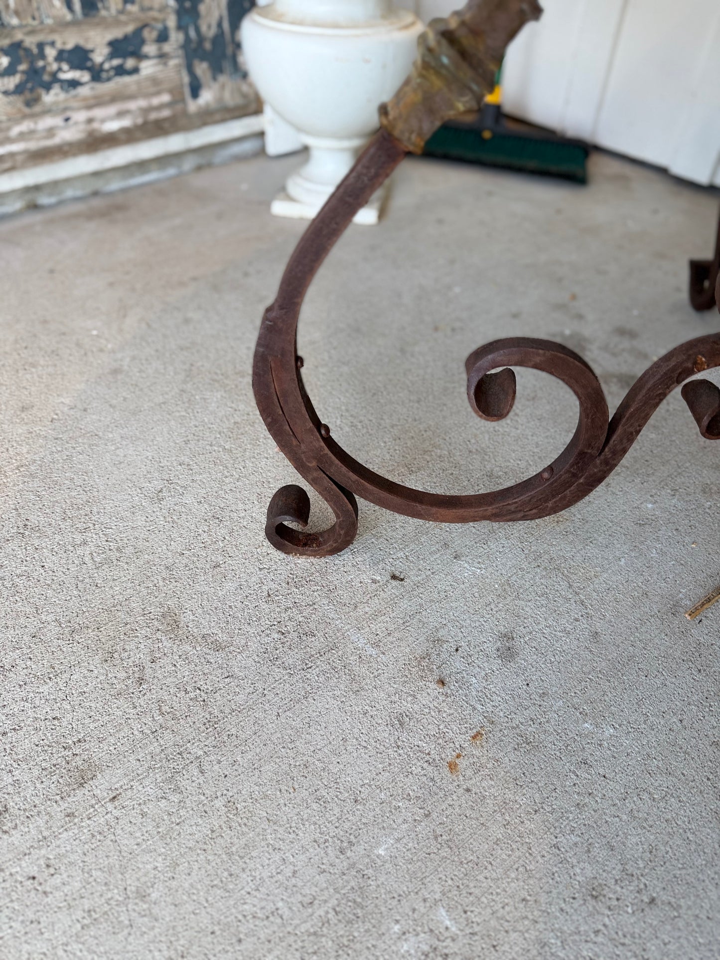Round Dining Table with Iron Base
