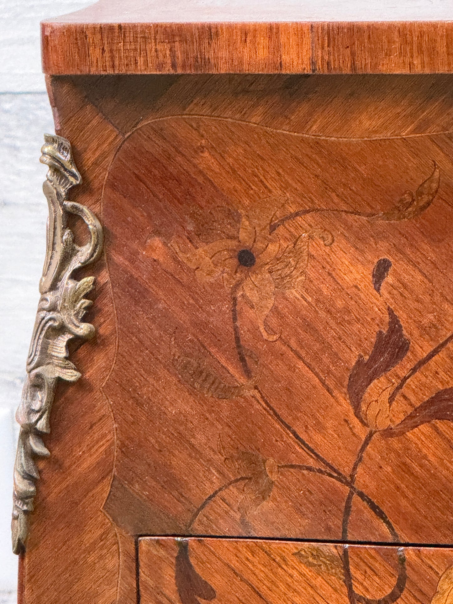 Louis XV Tulipwood, Kingwood, Maple and Holly Marquetry Coiffeuse, Late 19th Century