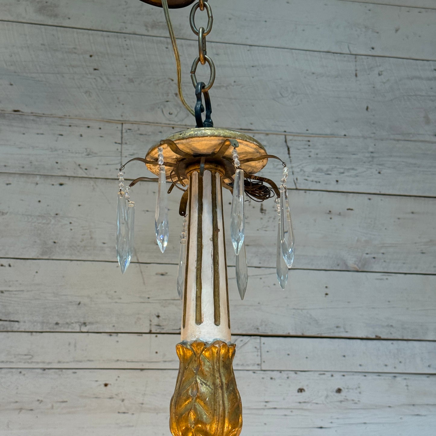 Italian Florentine Giltwood Chandelier with Hand-Carved Tole Details