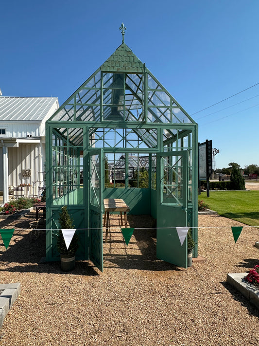 Maison Verte – Artisan Greenhouse (146 sq ft)