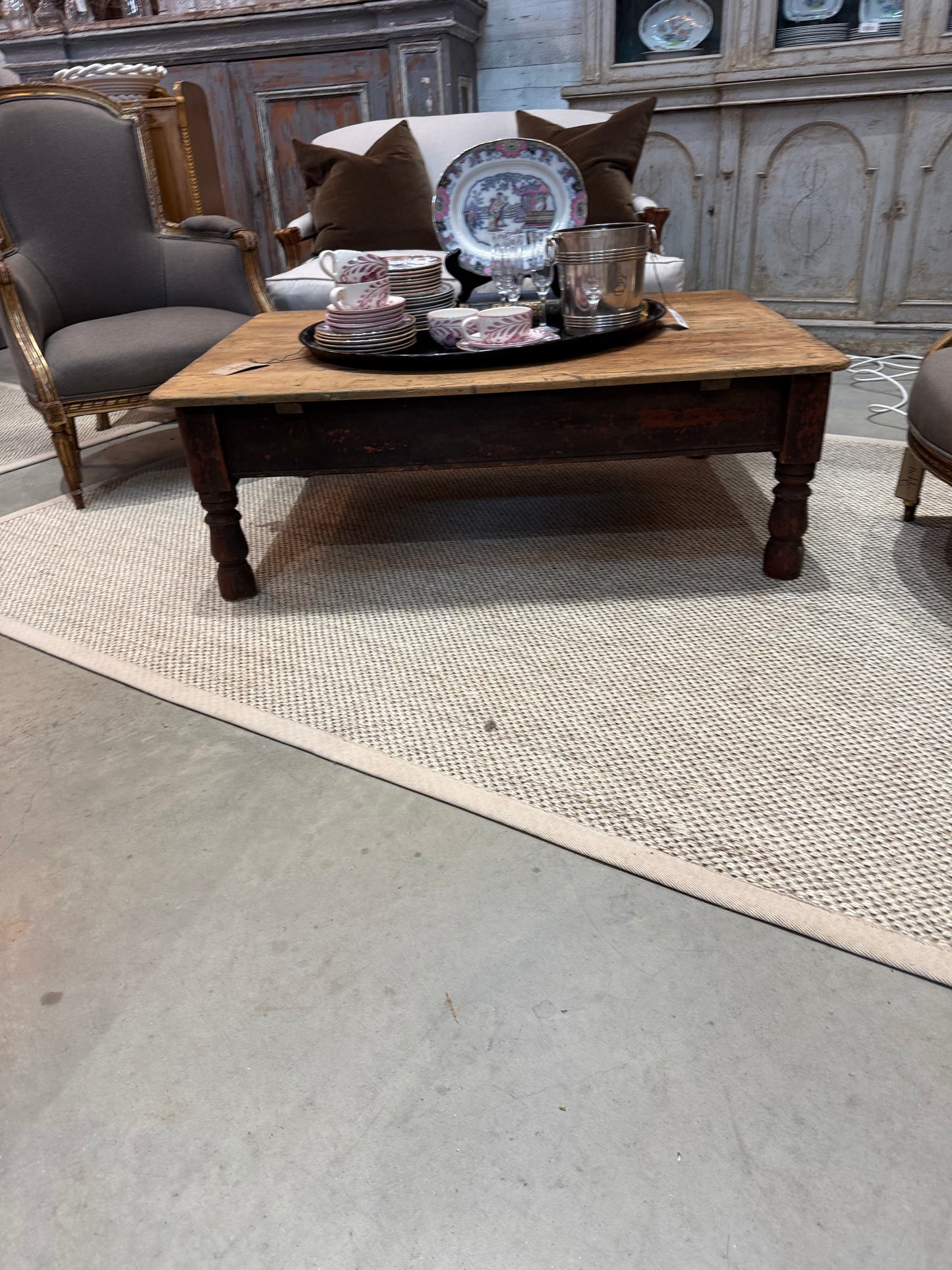French Oak Coffee Table with Turned Legs and Drawer