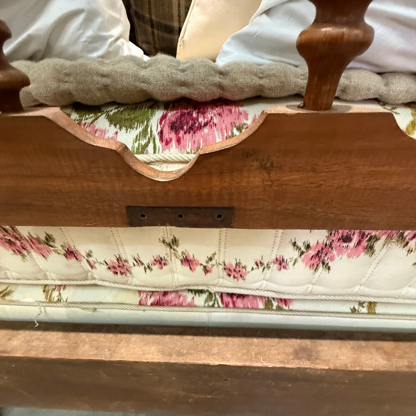 Monumental 19th Century American Empire Mahogany Four Poster Canopy Bed with Bobbin Turned Posts