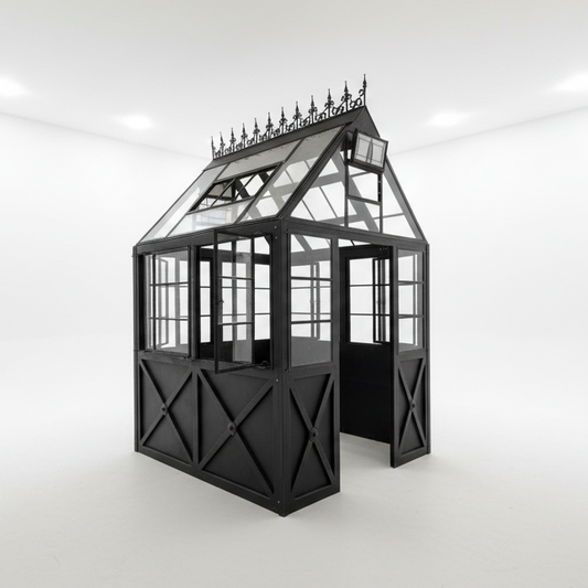 Jolie Petite Maison Noire