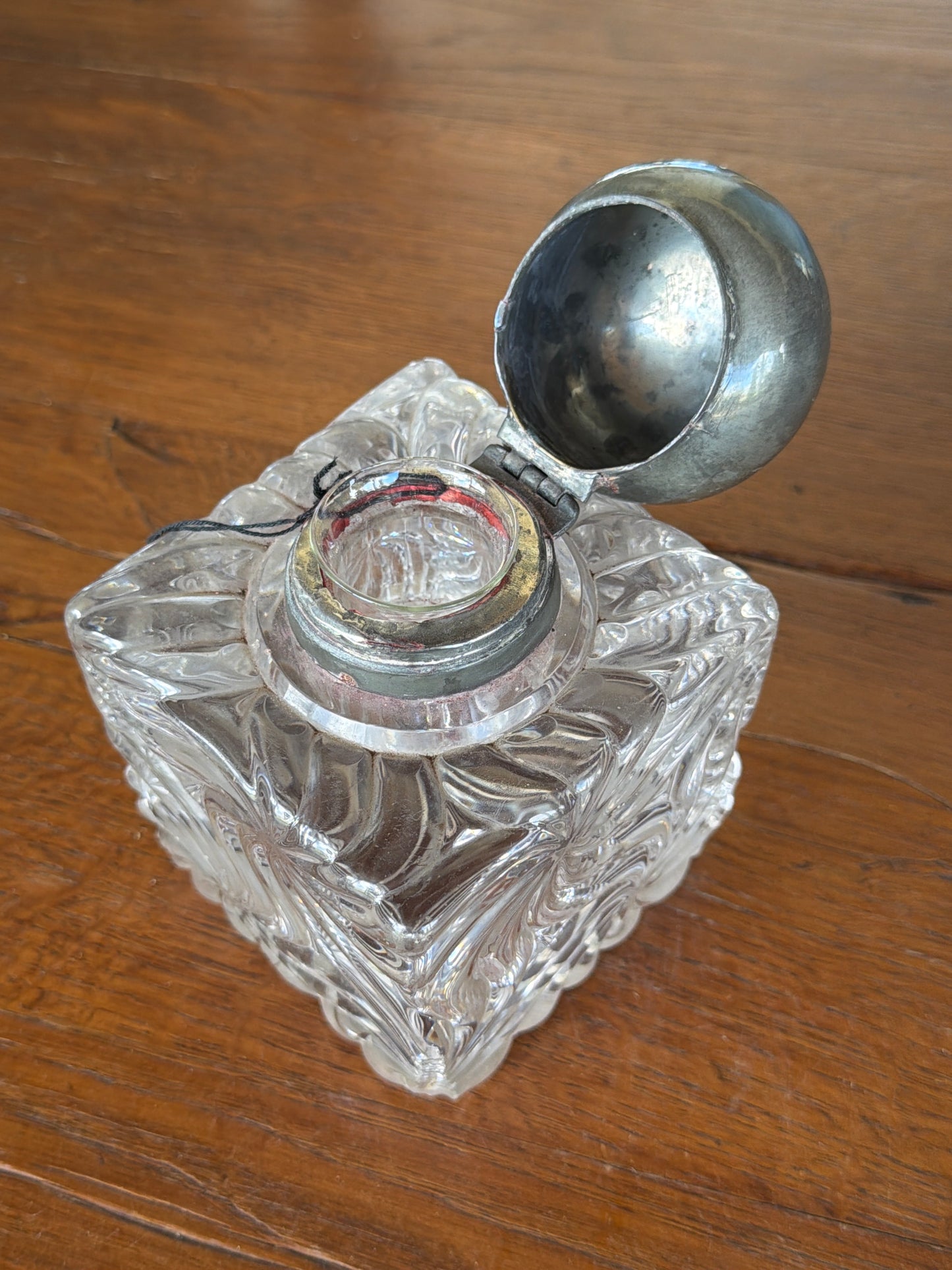Large Ink Well with Lid