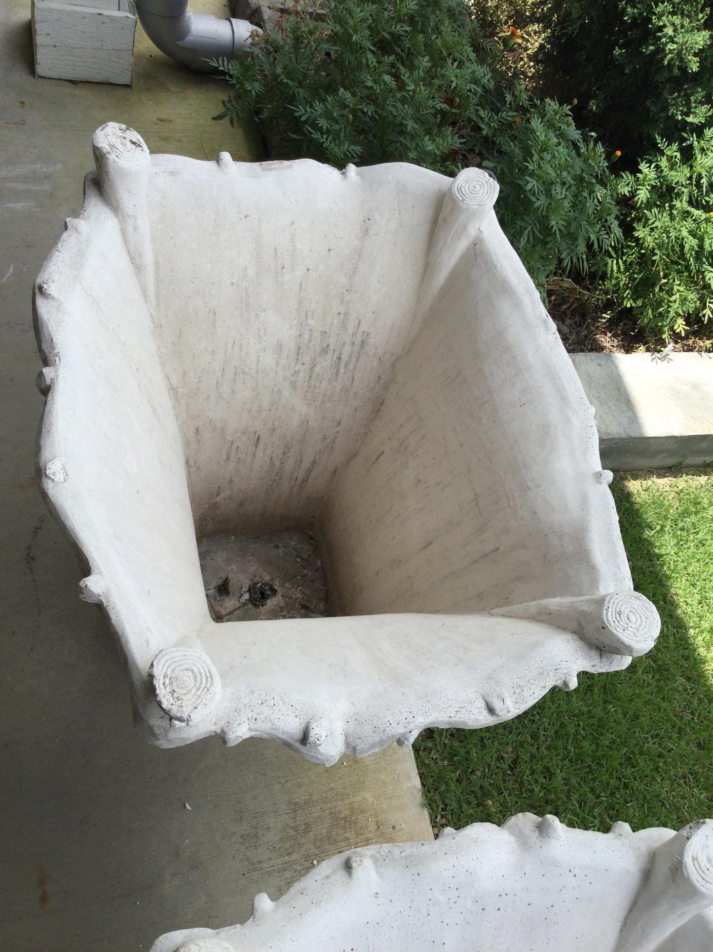 White Basket Weave Pot
