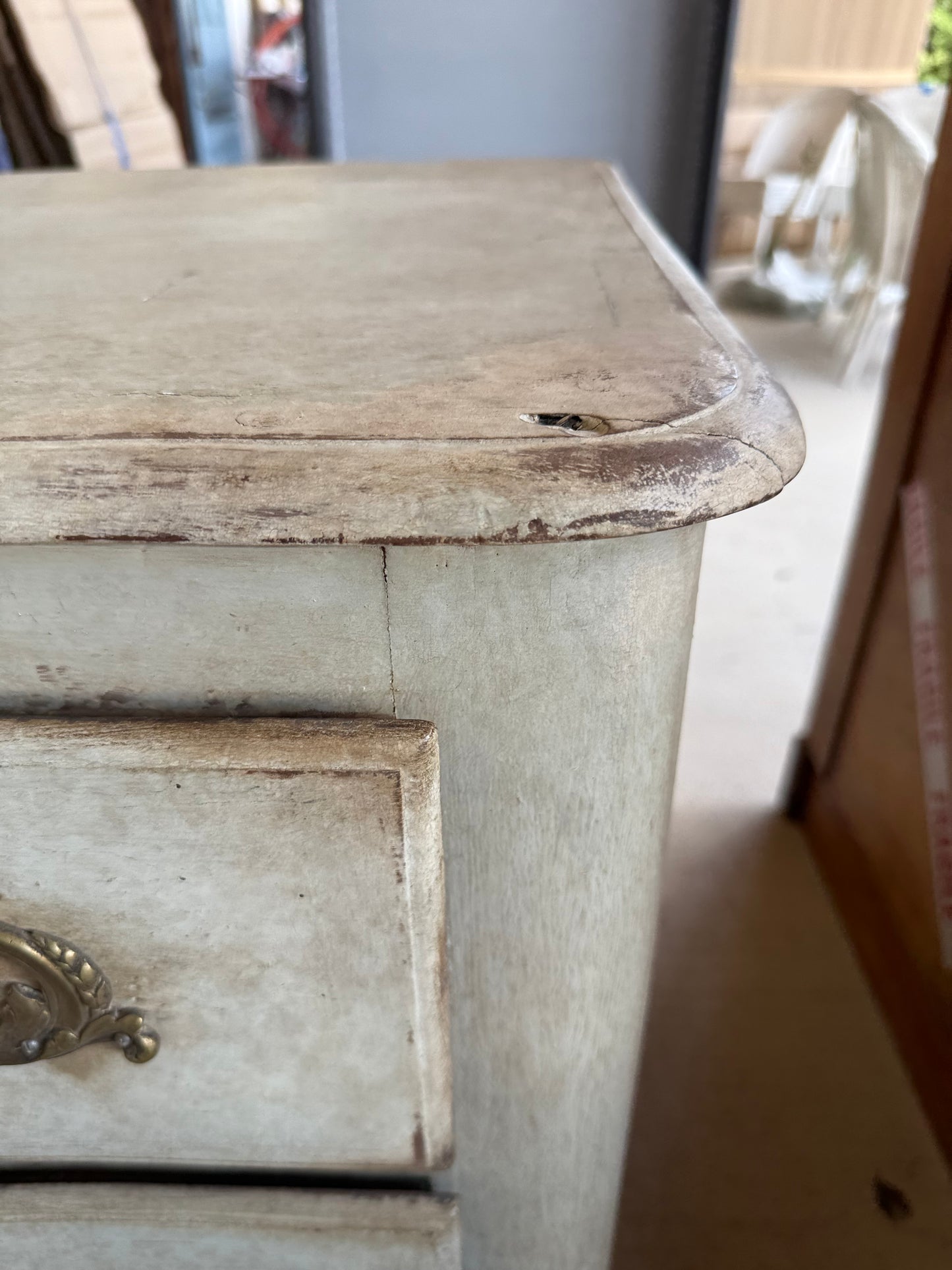 Antique European Oak Commode from Italy, Circa 1700s