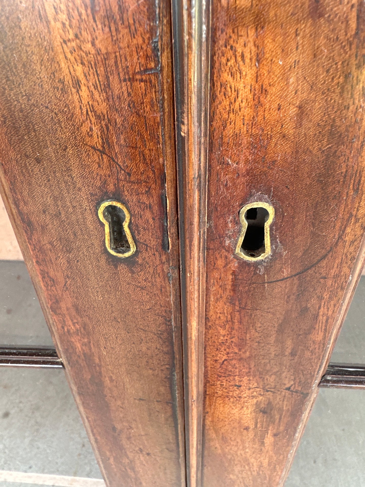 Mahogany Astral Glazed Bookcase