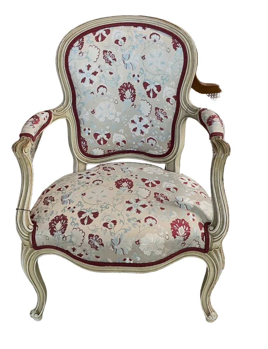 French Louis XV Style Bergère Chair in Floral Upholstery