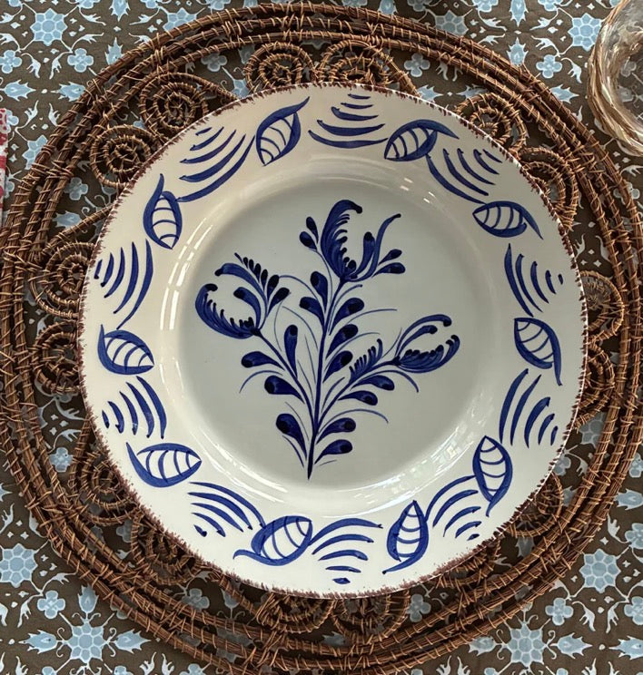 Casa Nuno Blue and White Dinner Plate, 3 Flower/Shell