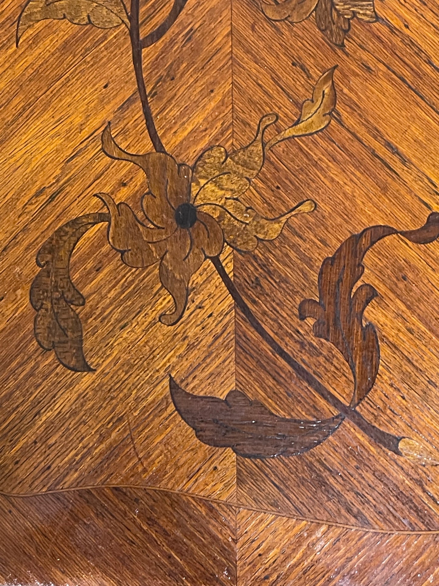 Louis XV Tulipwood, Kingwood, Maple and Holly Marquetry Coiffeuse, Late 19th Century