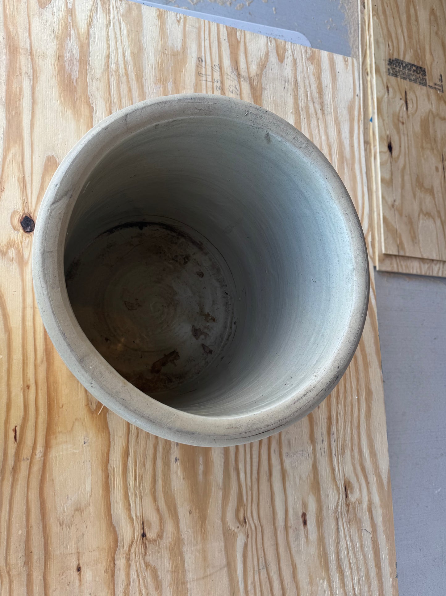 Cream Crock #12 Maple Leaf