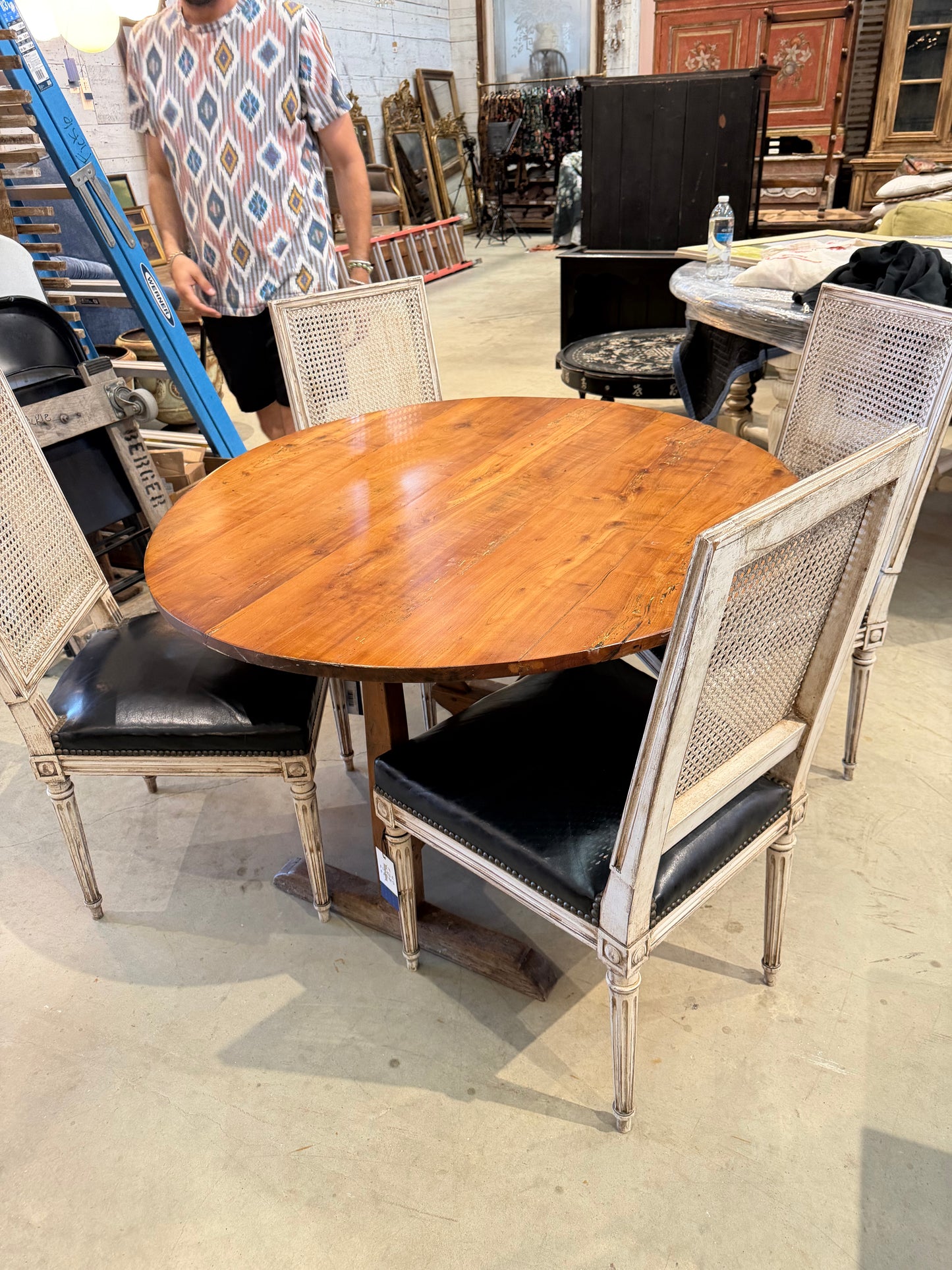 Late 19th Century English Vendage Table