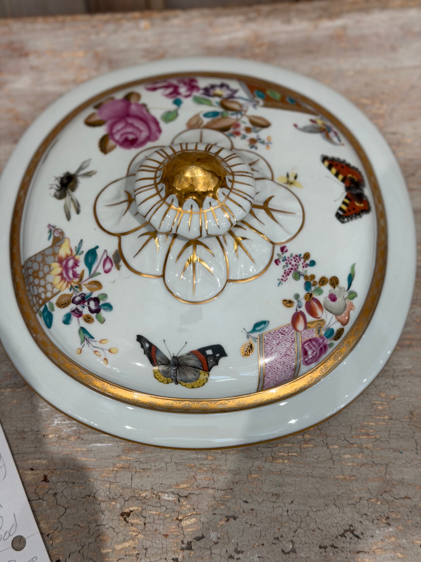 Mottahedeh “Lowestoft Rose” Porcelain Dinnerware & Serving Pieces