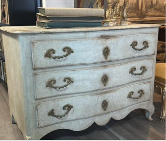 Antique European Oak Commode from Italy, Circa 1700s