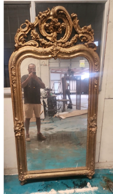 French Rococo Giltwood Mirror with Figural Crest
