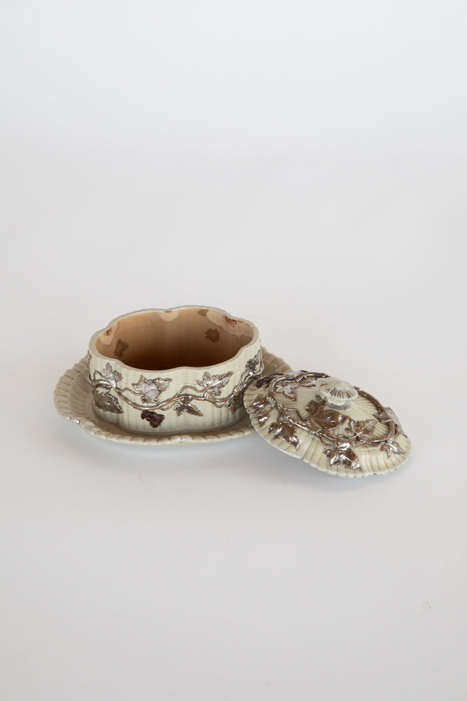 Biedermeier Mettlach Villeroy and Boch Fluted Stoneware Butter Dish