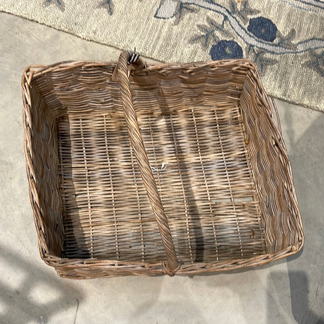 Basket Large Square with Handle