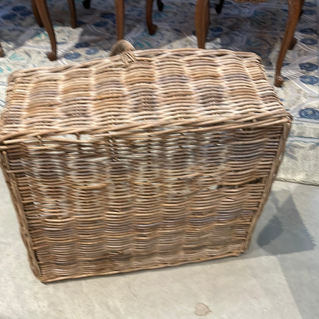 Basket Large Square with Handle