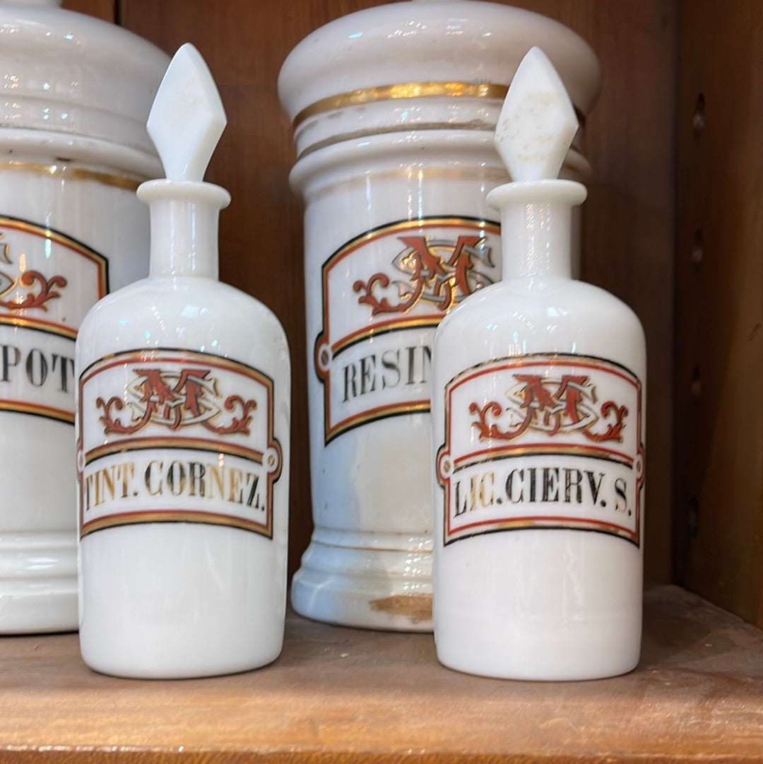 Pharmacy Jars-Small, Red/Black 1880