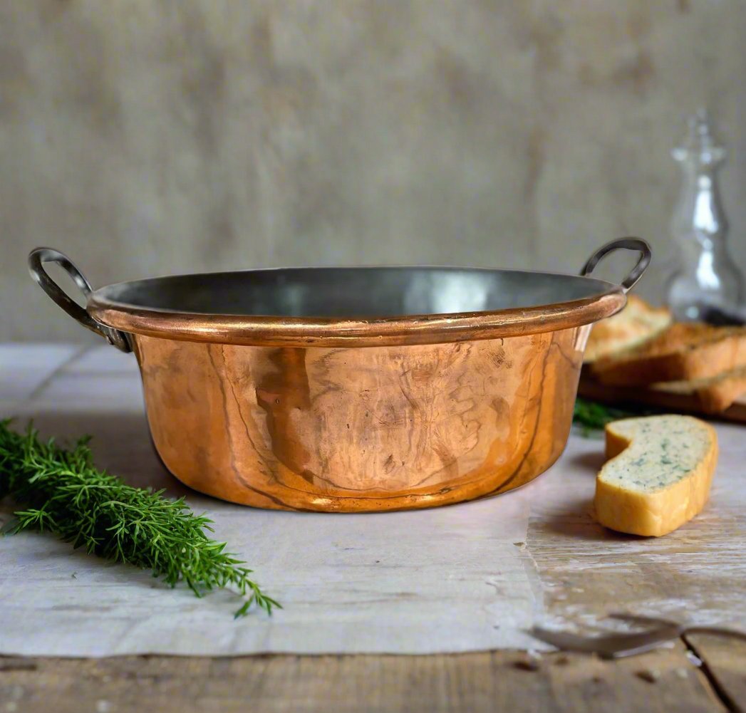 Round Copper Preserving Pan 1900 - The White Barn Antiques