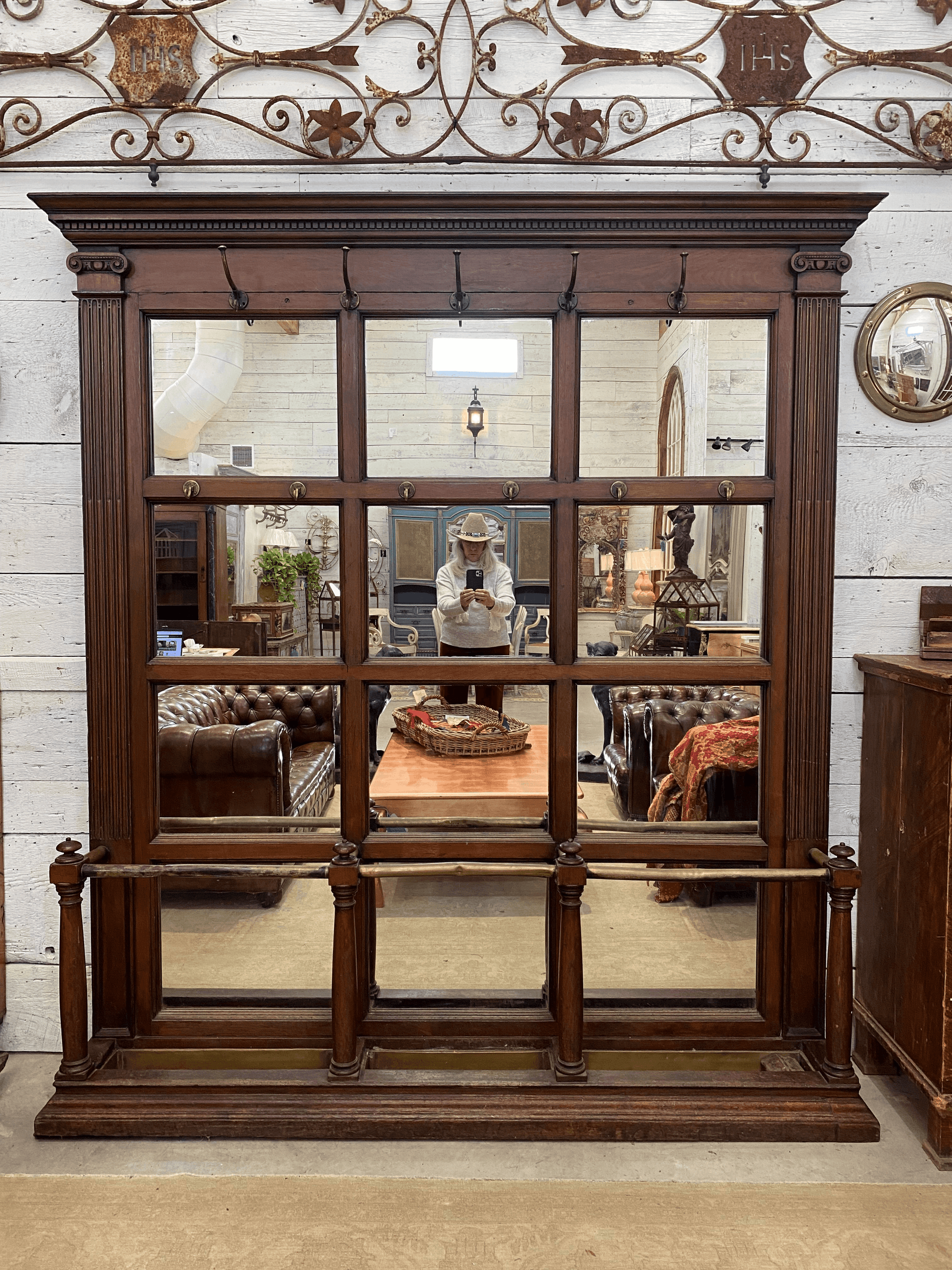 Large Oak Mirrored Hall Stand - The White Barn Antiques
