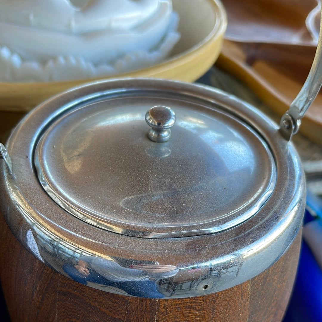 Biscuit Barrels - The White Barn Antiques