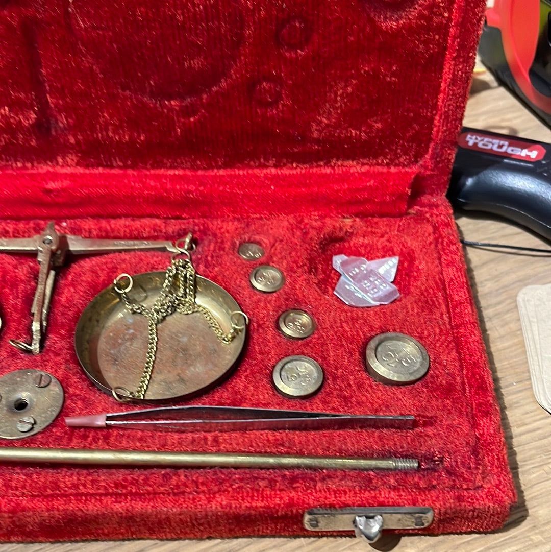Small Jewelry Scale in Red Velvet Case circa 1900 - The White Barn Antiques