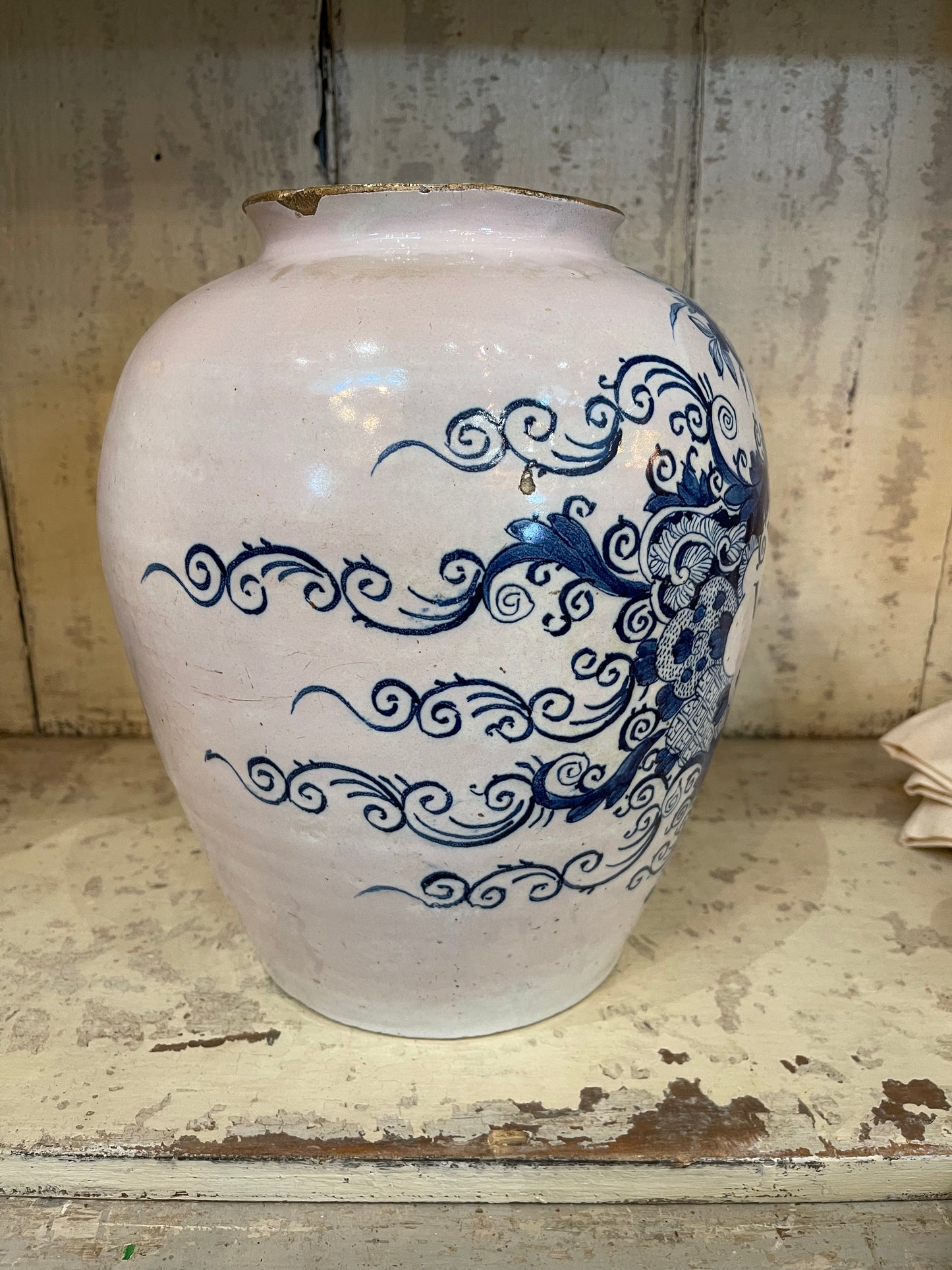 Blue and White Glazed Tobacco Jar circa 1800 - The White Barn Antiques