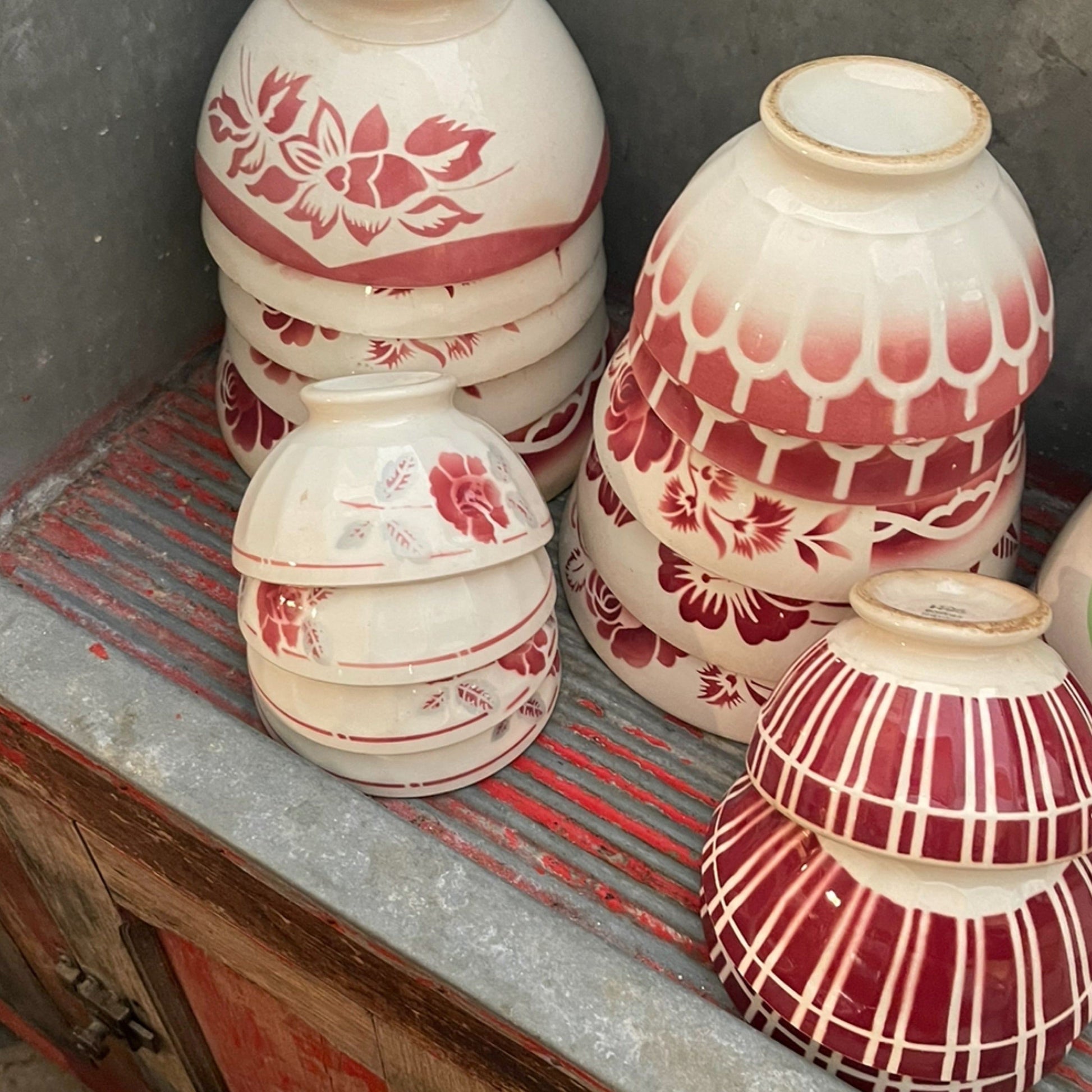 Red and White French Cafe au Lait Bowl - The White Barn Antiques